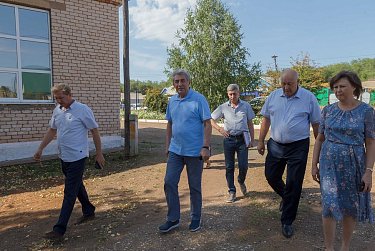 Сергей Грачев: «Качественное образование дети должны получать и в городах, и в селах»
